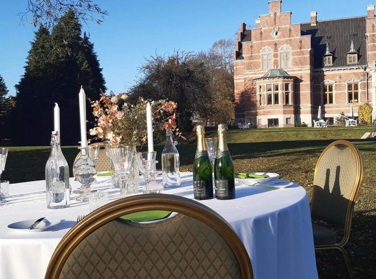 Fuglsang Herregaard Hotel Toreby Extérieur photo