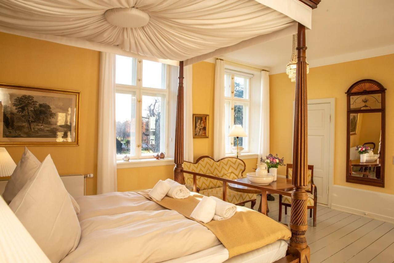 Fuglsang Herregaard Hotel Toreby Extérieur photo